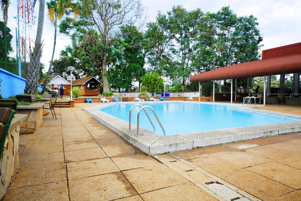 Shangri-La Hotel Uganda Kampala Zewnętrze zdjęcie