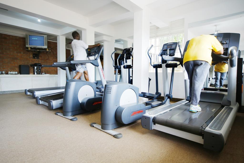 Shangri-La Hotel Uganda Kampala Zewnętrze zdjęcie